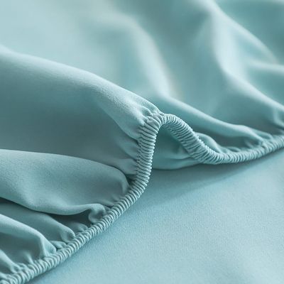 200TC 폴리에스터 침대 세트 1 장 장착 된 시트와 2 개의 베개 덮개
